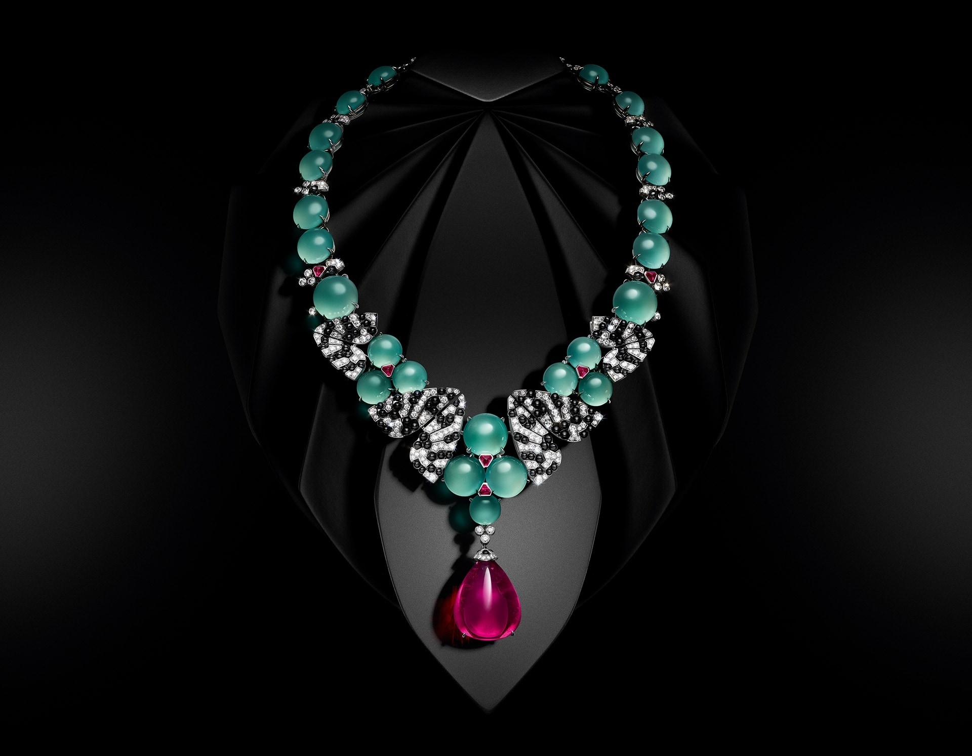 EP1 hj nature sauvage chryseis necklace