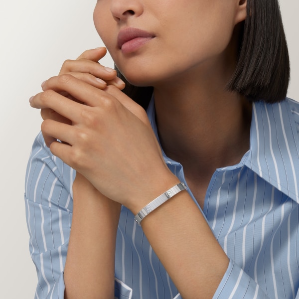 Love Unlimited Bracelet, flexible White gold