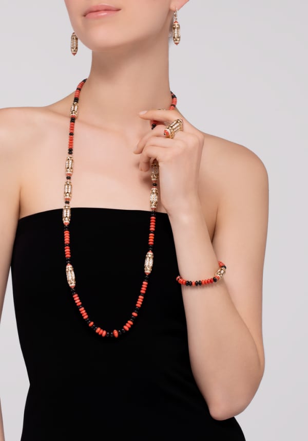 High Jewellery necklace Rose gold, coral, onyx, black lacquer, diamonds