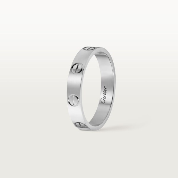 Love wedding band Platinum