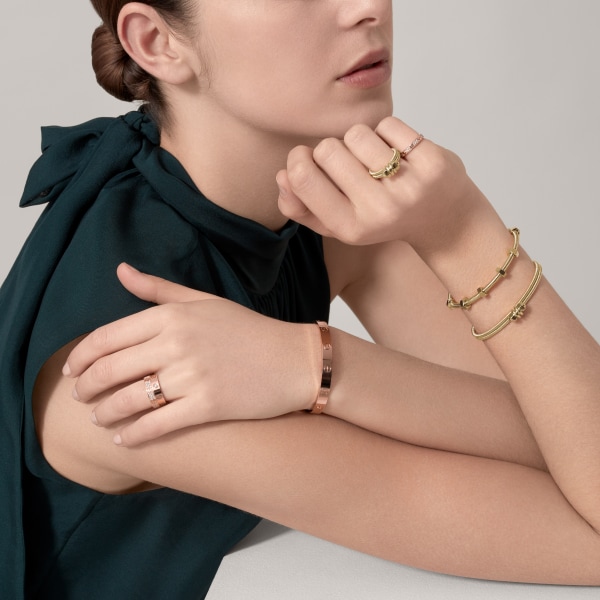 Ecrou de Cartier ring Yellow gold