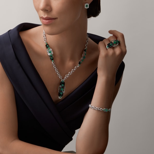 Sixième Sens par Cartier耳环 白金，祖母绿，白水晶，缟玛瑙，钻石