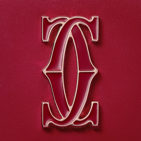 C de Cartier翻盖通用型皮夹 樱桃红色小牛皮，金色与樱桃红色珐琅饰面
