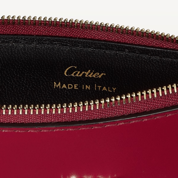 C de Cartier拉链卡片夹 樱桃红色小牛皮，镀金饰面，樱桃红色珐琅