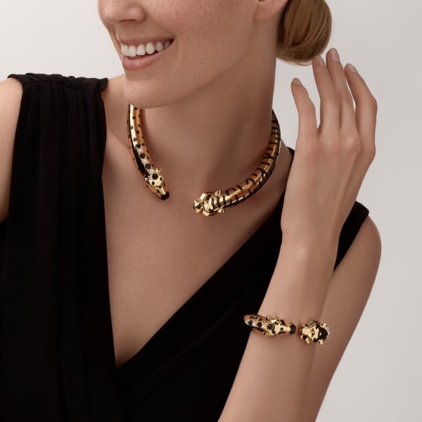 Indomptables de Cartier necklace Yellow gold, onyx, moonstone, black lacquer, tsavorite garnets