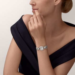 La Panthère de Cartier 腕表 22.2 毫米，石英机芯，镀铑白金，钻石，金属表链