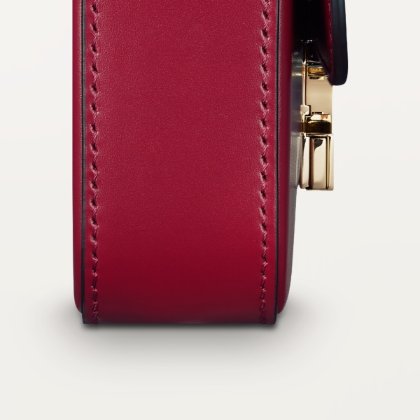 迷你链条手袋，C de Cartier系列 樱桃红色小牛皮，金色与樱桃红色珐琅饰面