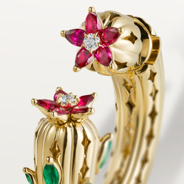 Cactus de Cartier耳环 黄金，祖母绿，红宝石，钻石