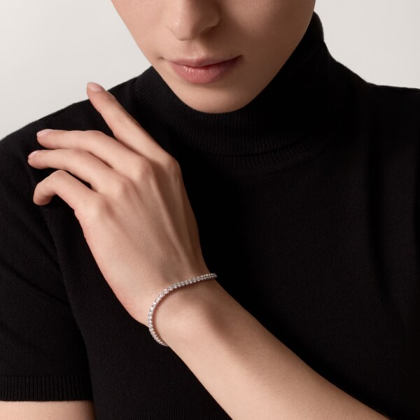 Essential Lines bracelet White gold, diamonds