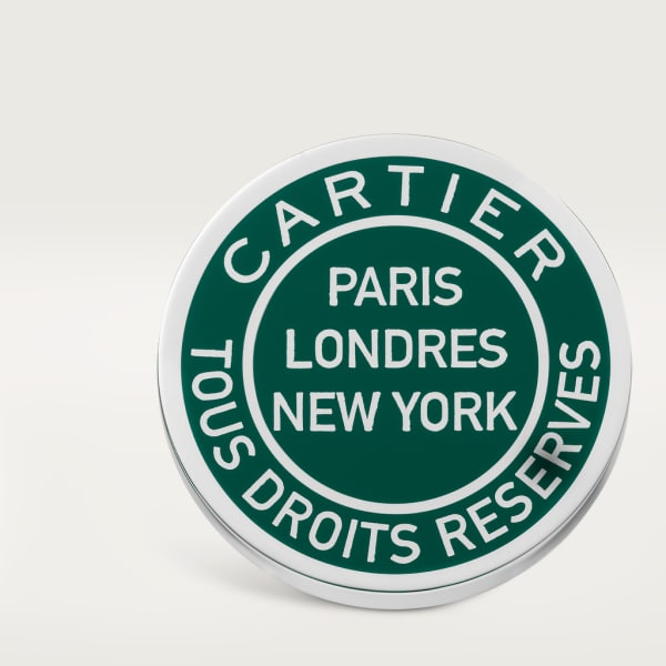 Double C de Cartier袖扣，银色印章图案，绿色亮漆。 纯银，镀钯饰面，绿色亮漆。