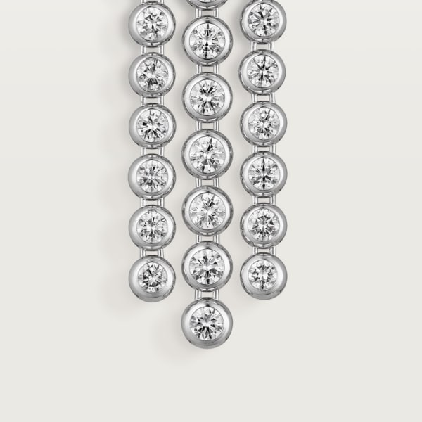Agrafe earrings White gold, diamonds