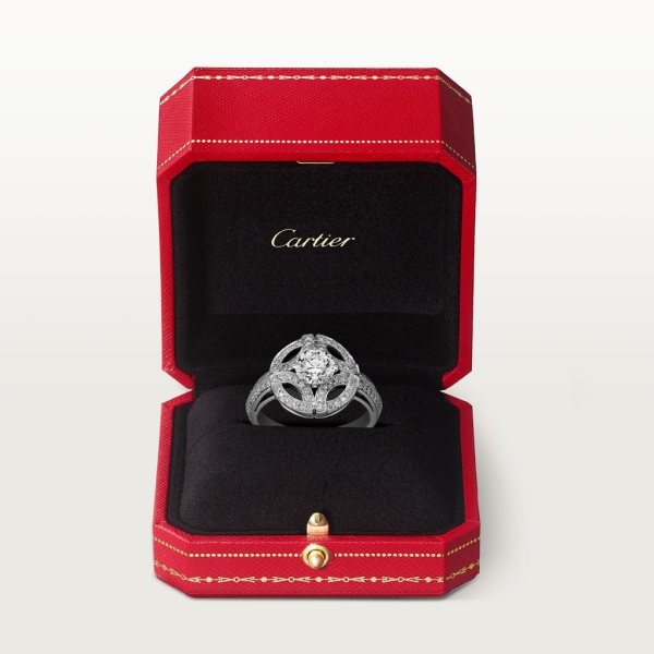 Galanterie de Cartier ring White gold, black lacquer, diamonds