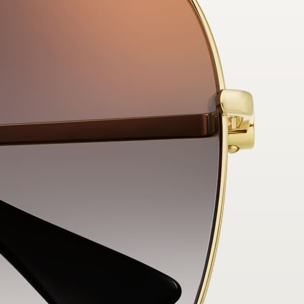 Signature C de Cartier太阳眼镜 抛光镀金饰面金属，金色闪光渐变灰色镜片