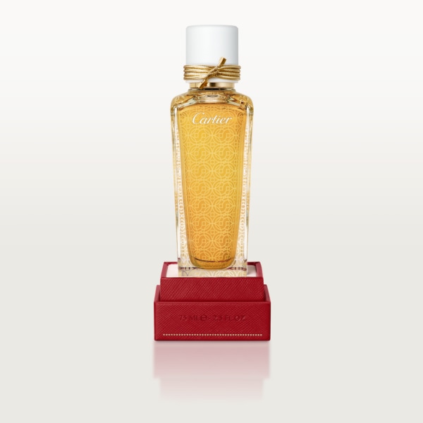 Oud Vanillé Les Heures Voyageuses Fragrance Spray bottle