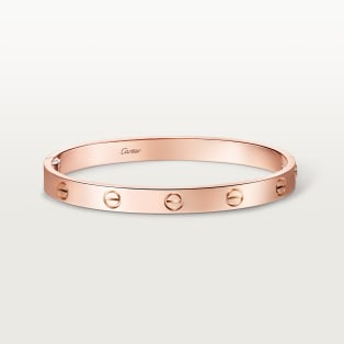 <span class='lovefont'>A </span> bracelet, classic model, one screw closure Rose gold