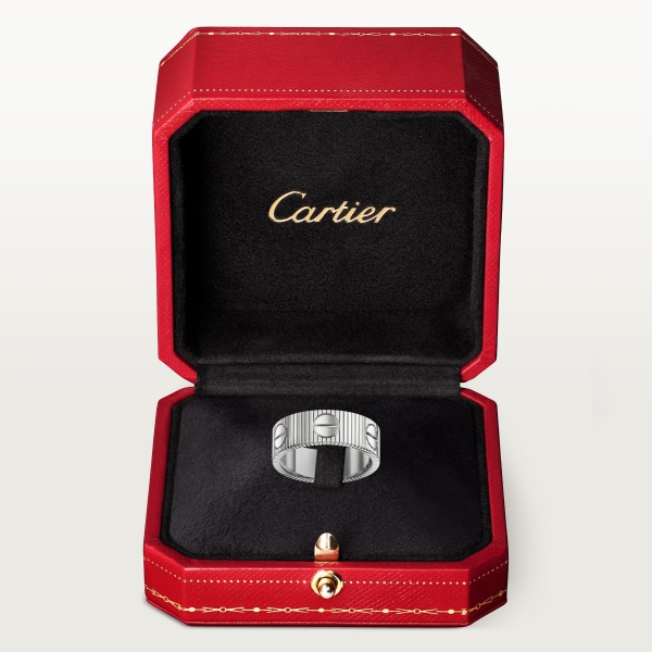 Love Unlimited Ring White gold