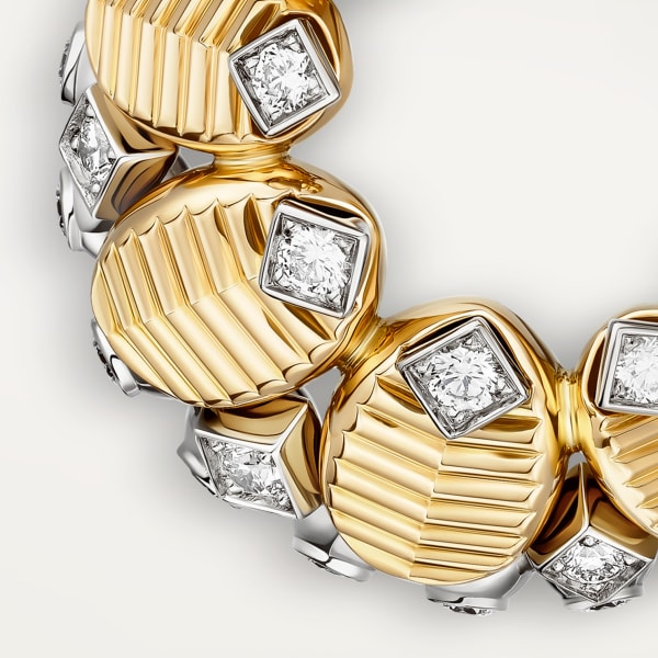 Grain de Café earrings Yellow gold, white gold, diamonds