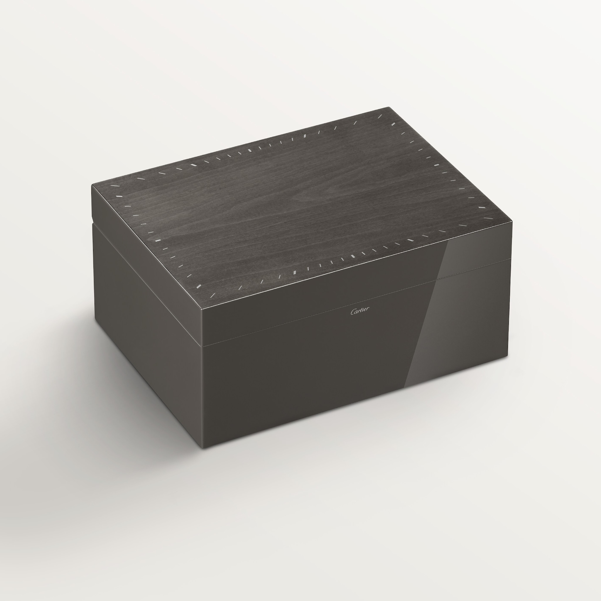 Santos de Cartier three watch and cufflink boxLacquered wood