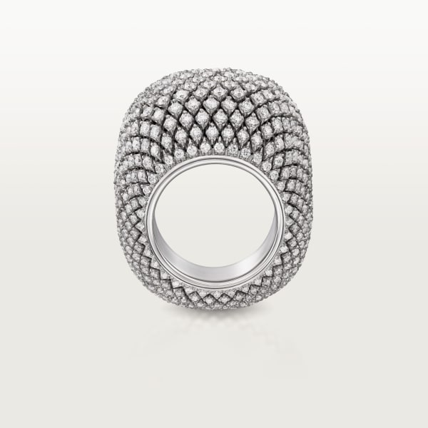 Coussin de Cartier ring White gold, diamonds