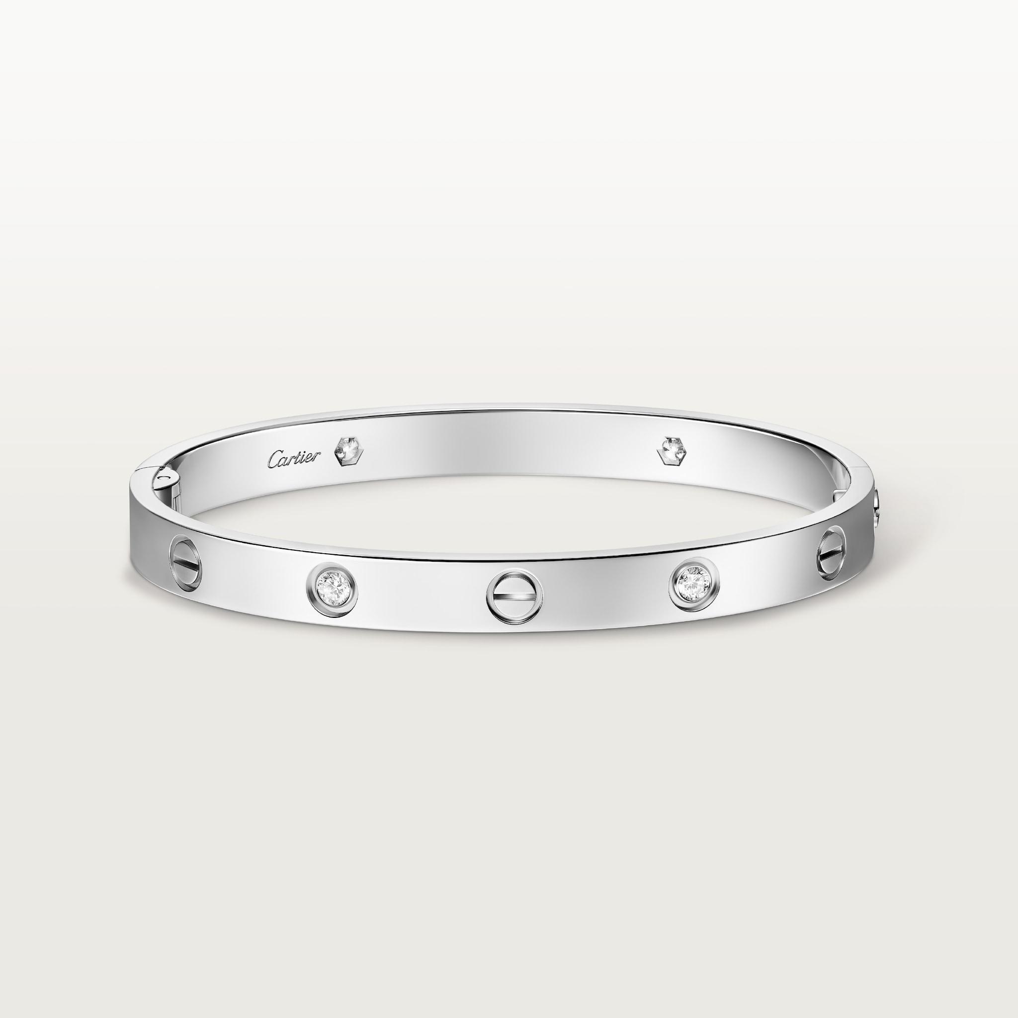 Love bracelet, classic model, 4 diamonds, one screw closureWhite gold, diamonds