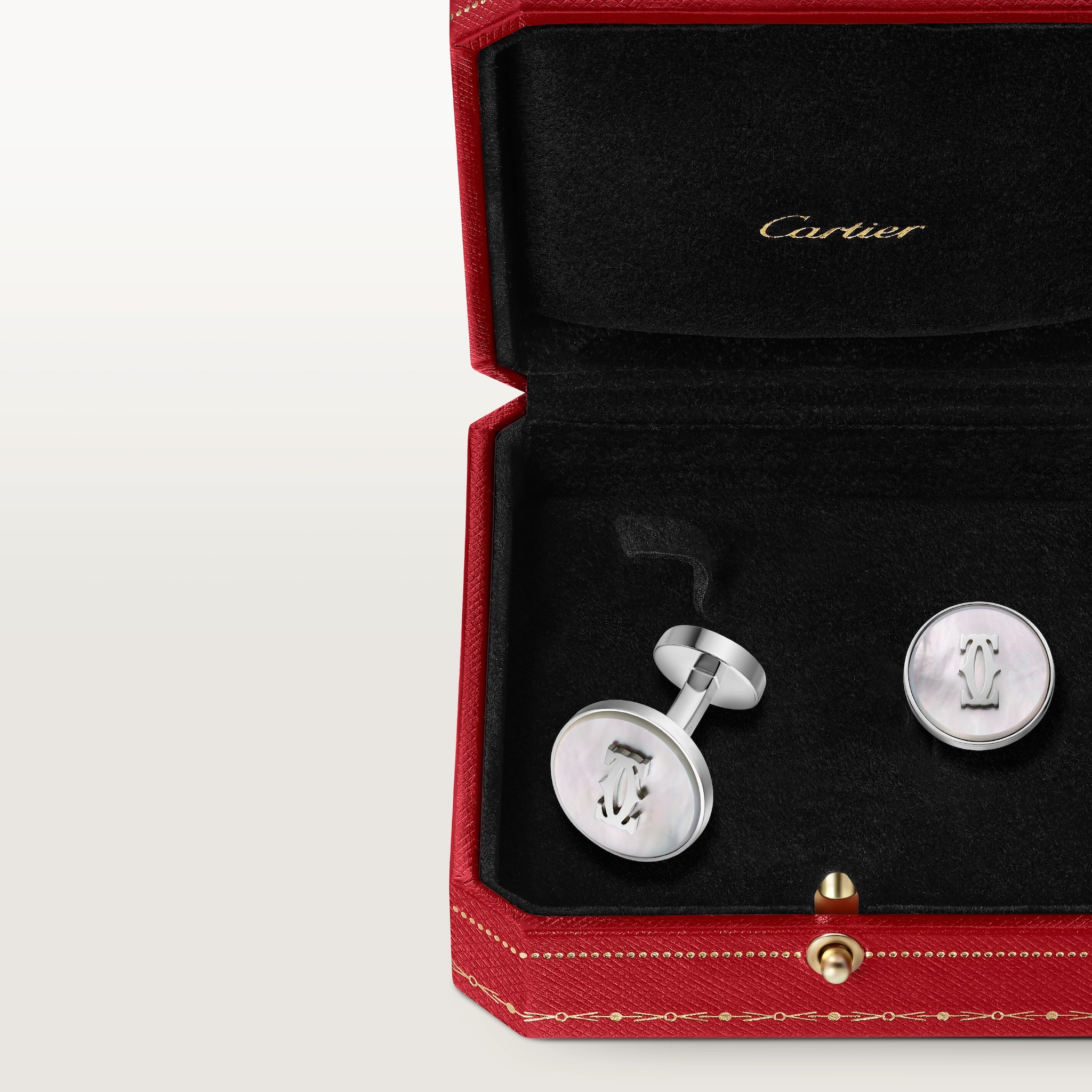 Double C de Cartier cufflinks in mother-of-pearlSterling silver, mother-of-pearl, palladium finish