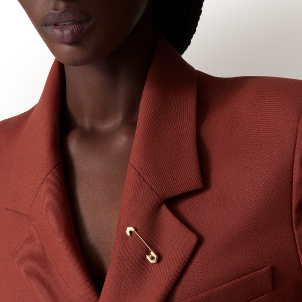 C de Cartier pin Yellow gold, onyx