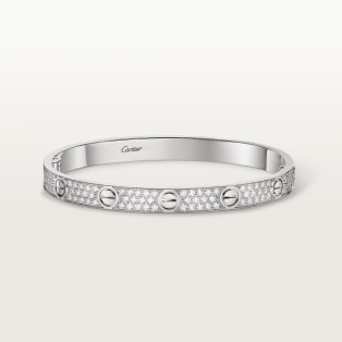 <span class='lovefont'>A </span> bracelet, classic model, paved White gold, diamonds