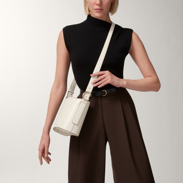 Mini bucket bag, Panthère C Salt white grained calfskin, golden finish