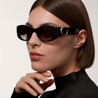 Panthère de Cartier Sunglasses Black composite, grey lenses