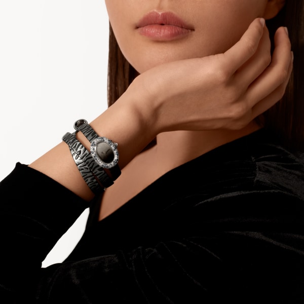 Baignoire watch Mini model, quartz movement, white gold, diamonds, leather