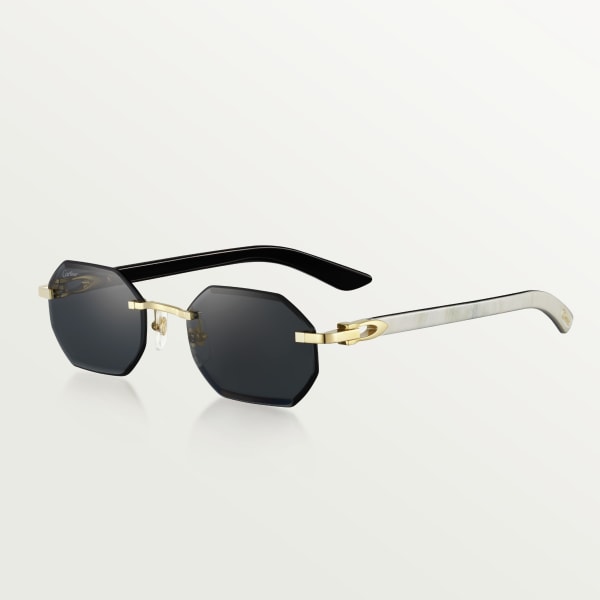 Sunglasses with Elongated C de Cartier motif Smooth golden-finish metal, grey lenses