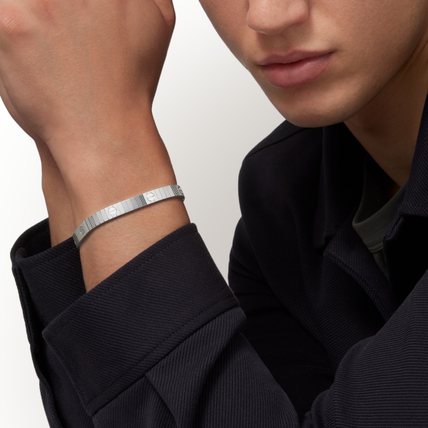 Love Unlimited Bracelet, flexible White gold