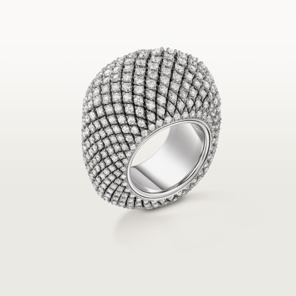 Coussin de Cartier ring White gold, diamonds