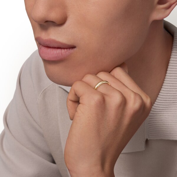 C de Cartier wedding ring, width 4 mm Yellow gold