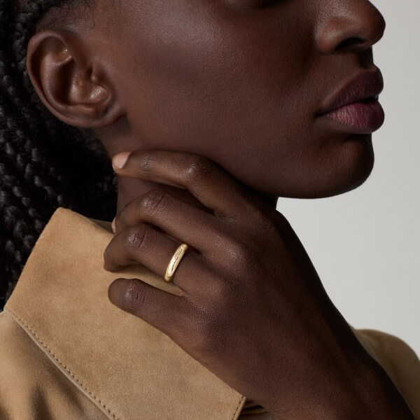 C de Cartier wedding ring, width 4 mm Yellow gold