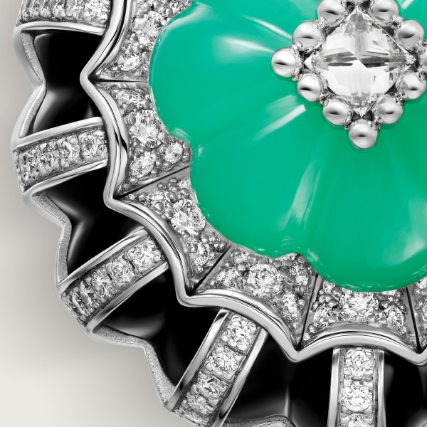 Cartier Libre Tuttitutti系列胸针 镀铑饰面白金，绿玉髓，缟玛瑙，钻石