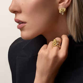 Faune et Flore de Cartier earrings, yellow, orange and brown diamonds, paved Yellow gold, onyx, emeralds, yellow diamonds, orange diamonds, brown diamonds, diamonds