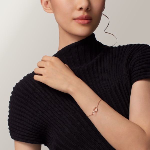 Love bracelet, on chain Rose gold