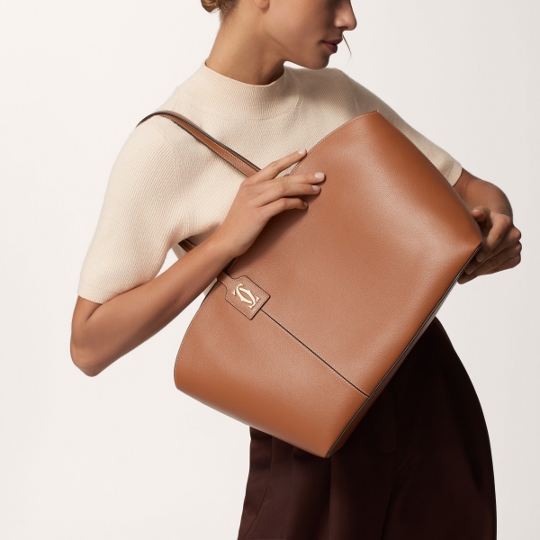  Tote bag, C de Cartier Caramel grained calfskin, golden finish
