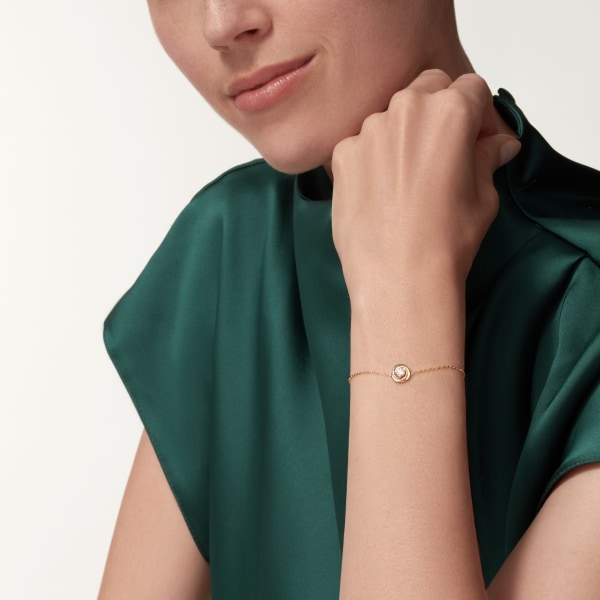 Trinity bracelet, on chain, brilliant-cut diamond White gold, yellow gold, rose gold, diamond