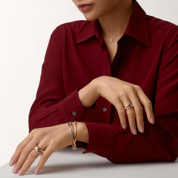 Trinity ring, large model White gold, yellow gold, rose gold